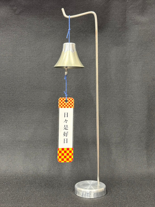 黄金の​富士山 アルミ風鈴