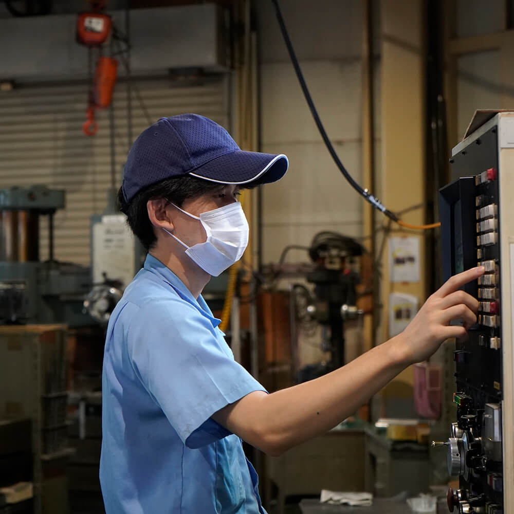 ダイキ精工の職人-長門友也